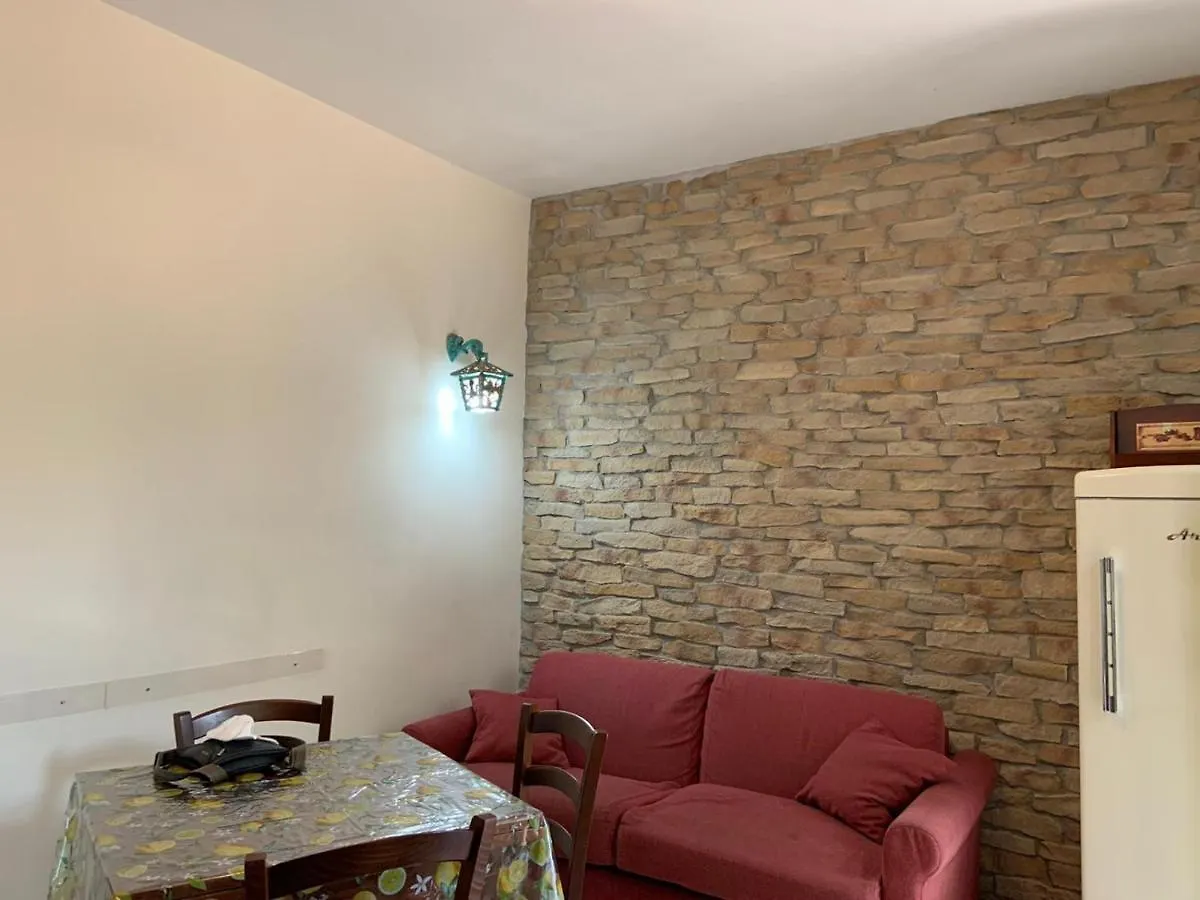 Apartment Appia Park Apartament 10 Min Dal Colosseo Rome