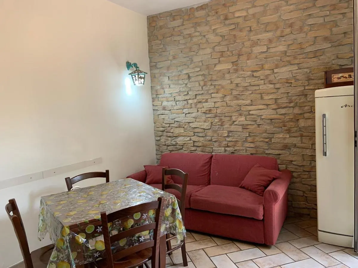 Apartment Appia Park Apartament 10 Min Dal Colosseo Rome